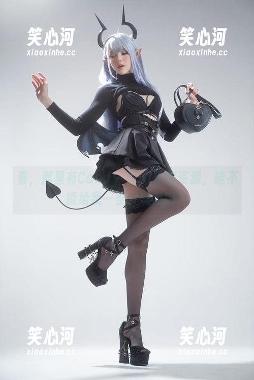 Candy Ball 看,那里有Candy Ball旗袍资源,能不能给我一整套收藏啊?